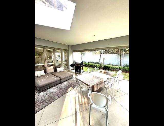 4 BEDROOM CLUSTER FOR SALE IN MORNINGSIDE